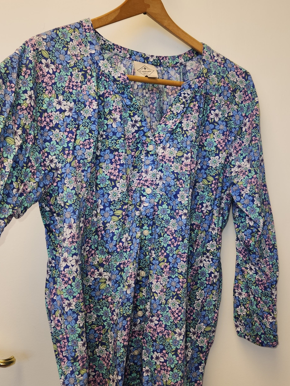 Floral Button-Front Women's Top in Blue Multicolor St Johns Bay XL